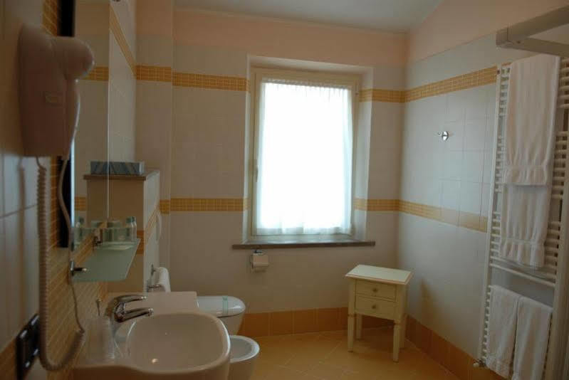 Porcari Hotel Plazza מראה חיצוני תמונה